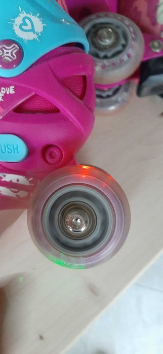 Patins criança com luzes nas rodas