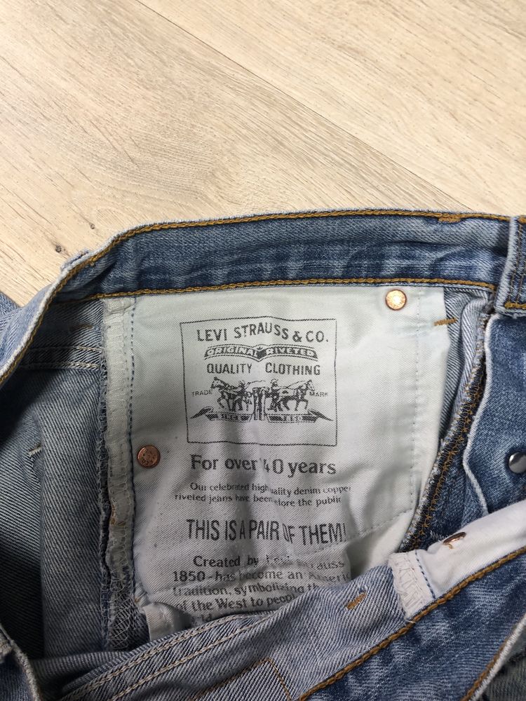 Джисни levis 535