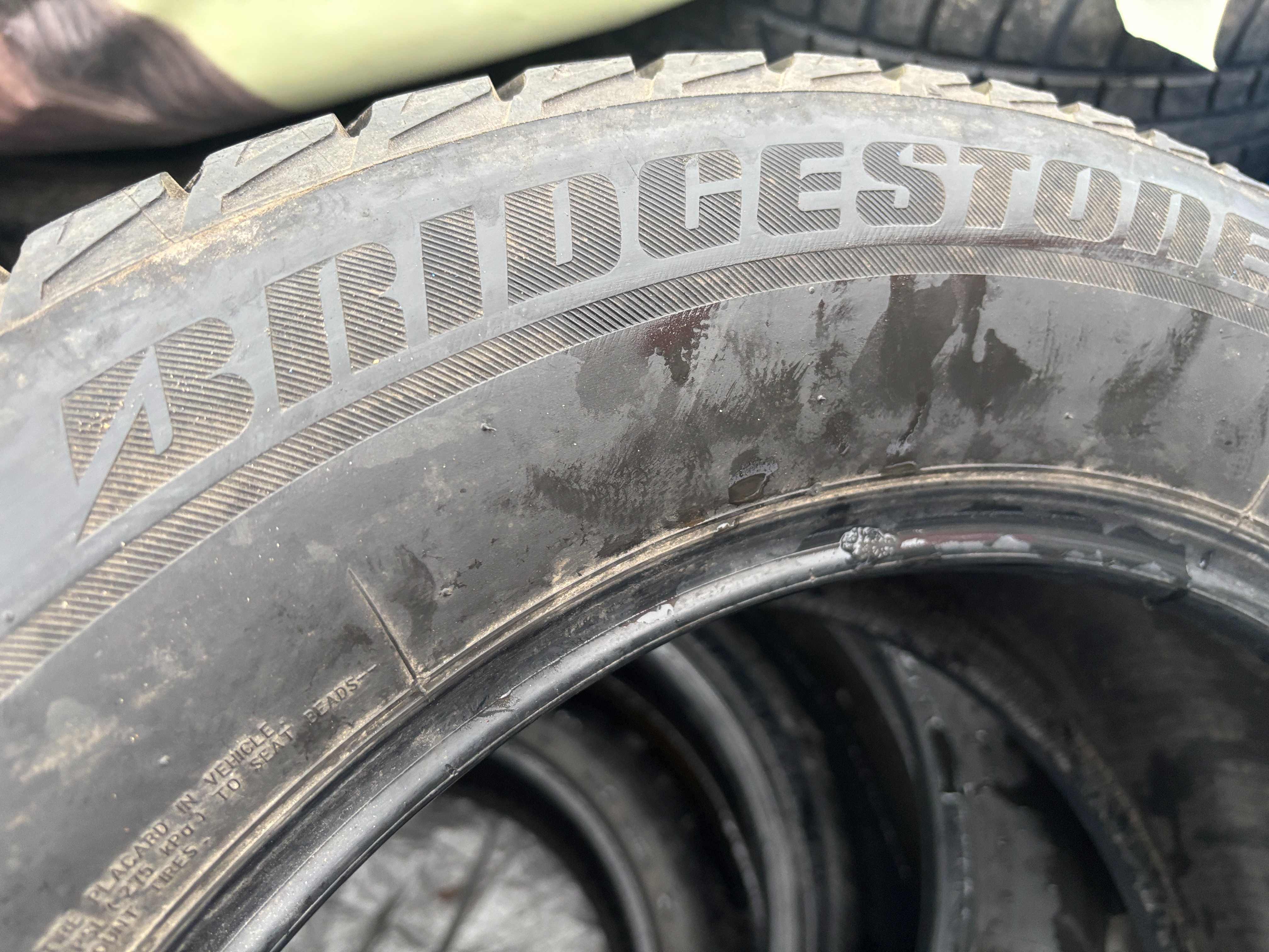 235-60-R18 BRIDGESTONE BLIZZAK 2штуки пара  резины GERMANY 2023