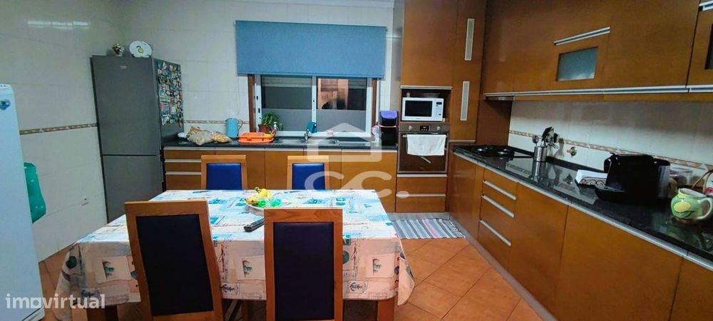 Apartamento T3, Nespereira e Casais, Lousada