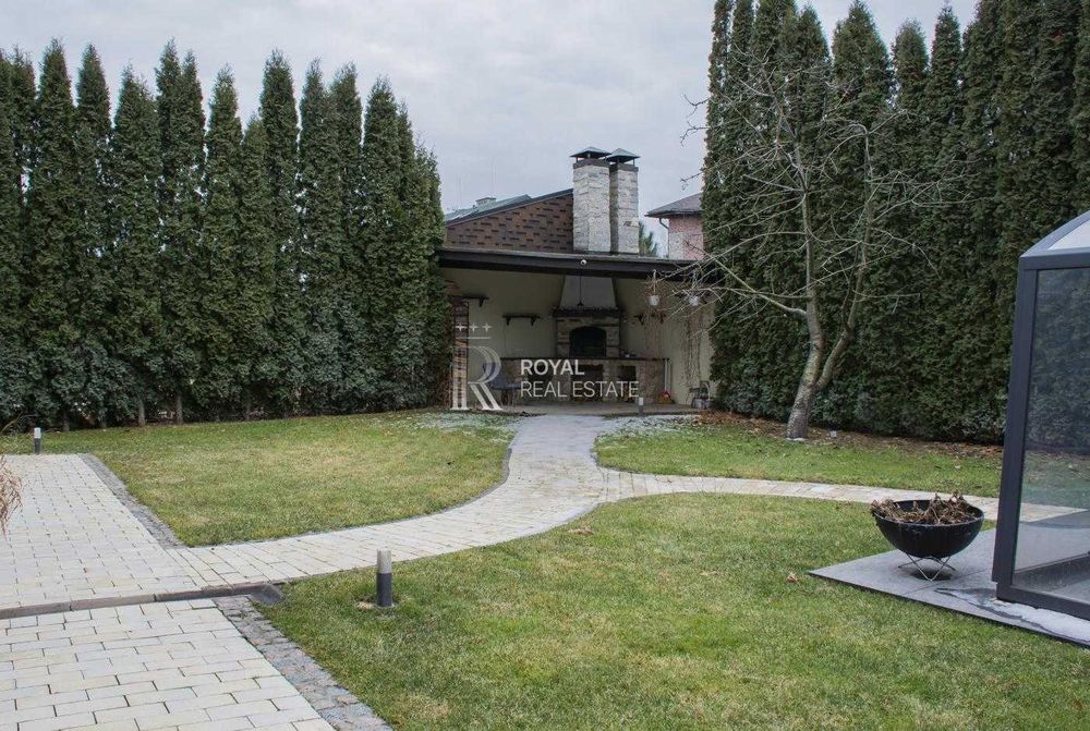 Аренда дома 327м2 КГ Солнечная Долина Романков 11 соток бассейн