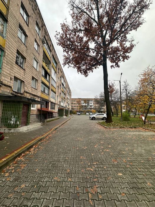 Продам 2-х кімнатну квартиру у Луцьку (від власника)