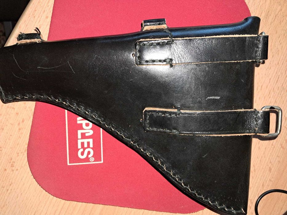 kabury do pistoletów