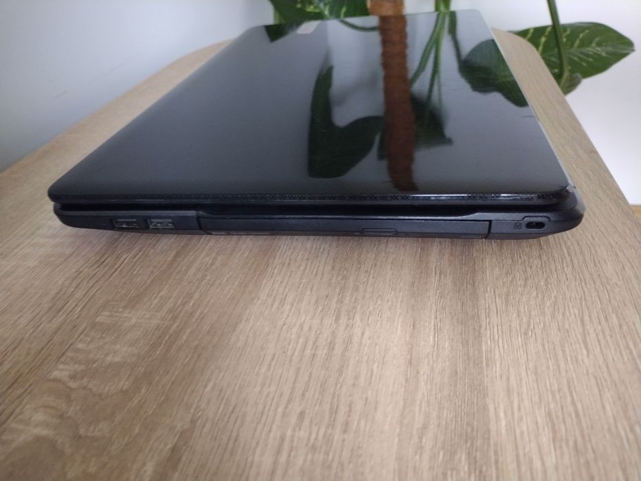 Sprawny Laptop Notebook Packard Bell EasyNote TS11SB / P5WS5