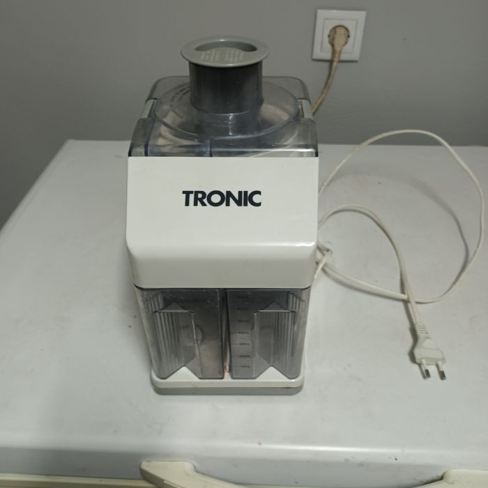 Máquina de fazer sumo como nova