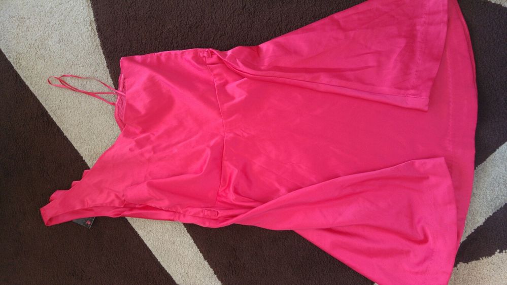 Fuksja różowa/malinowa sukienka fishbone new yorker r.M