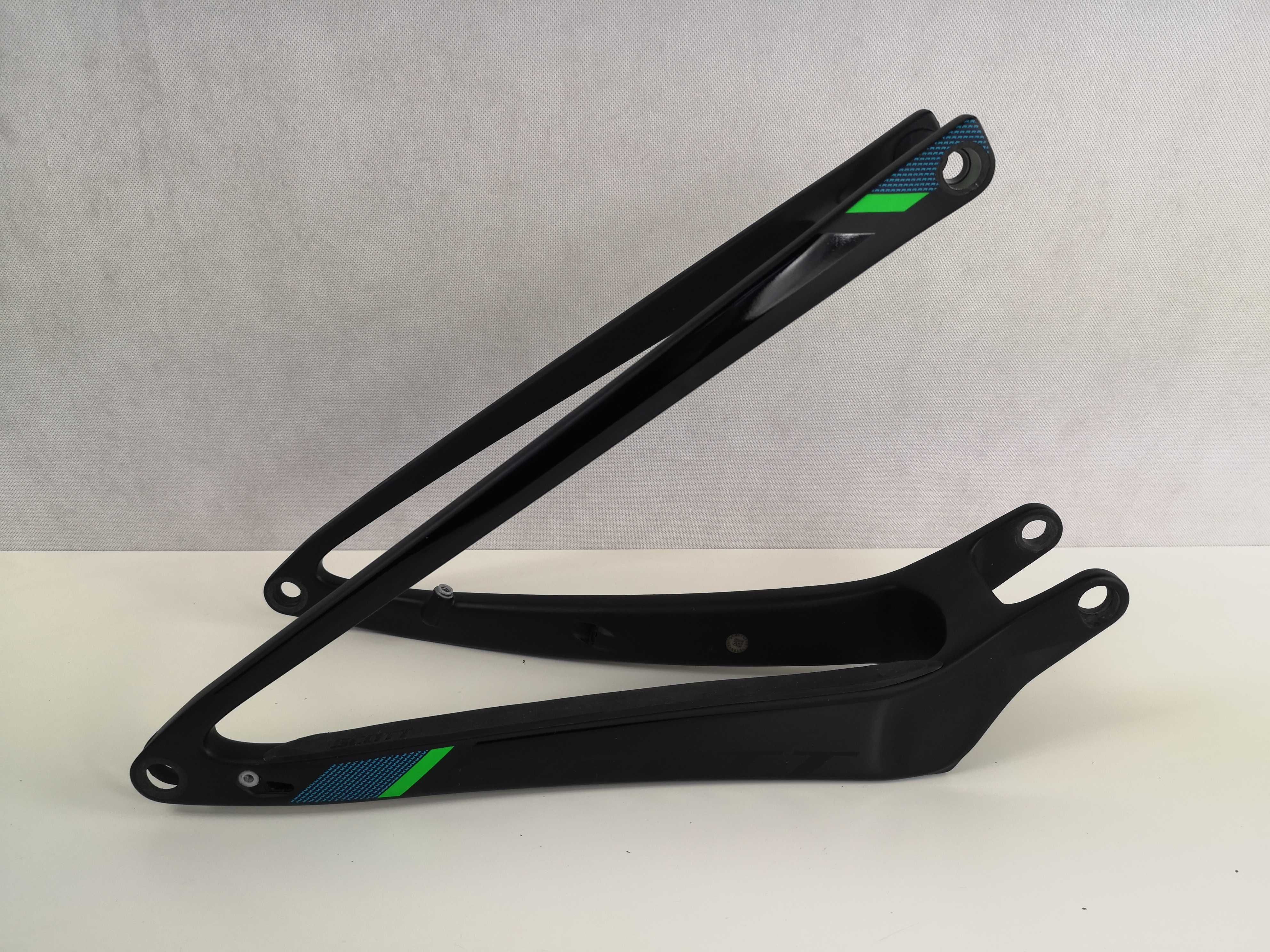 Nowy tylny wahacz SCOTT SPARK RC 700 ultimate carbon