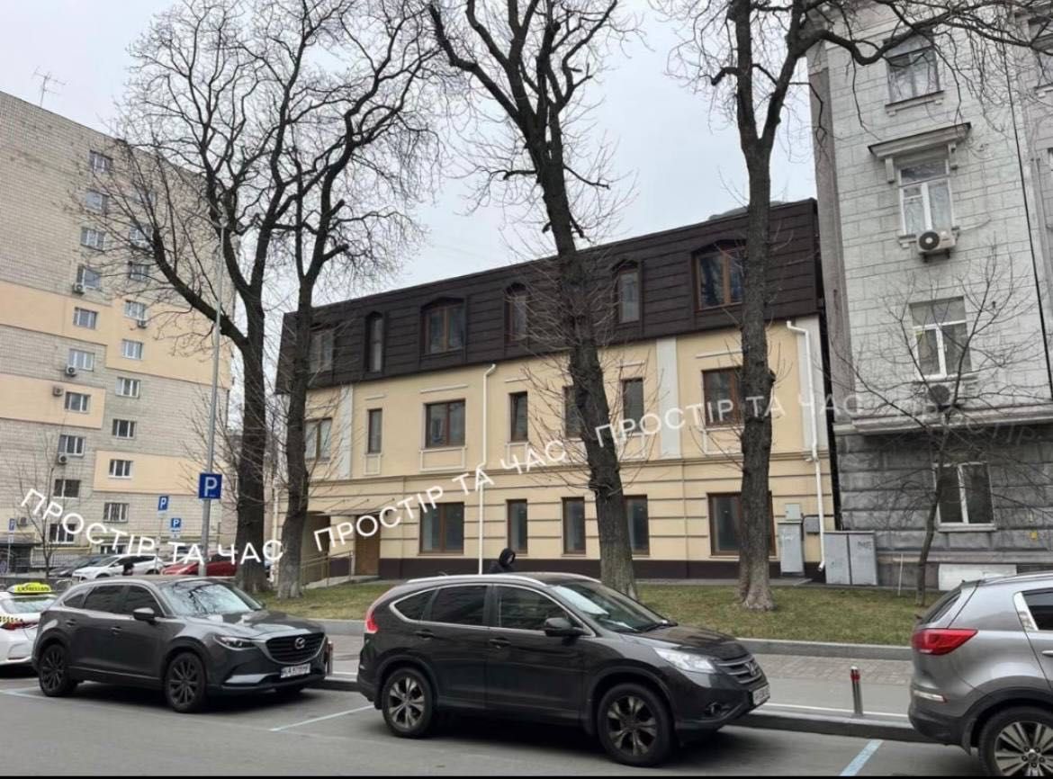 Оренда будівлі на вул. І. Франка, буд.
26.