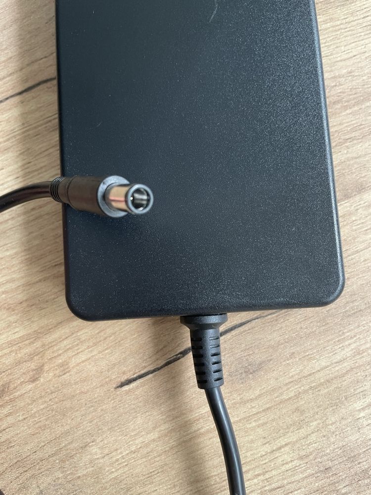 Zasilacz do laptopa dell alienware allien ware m14