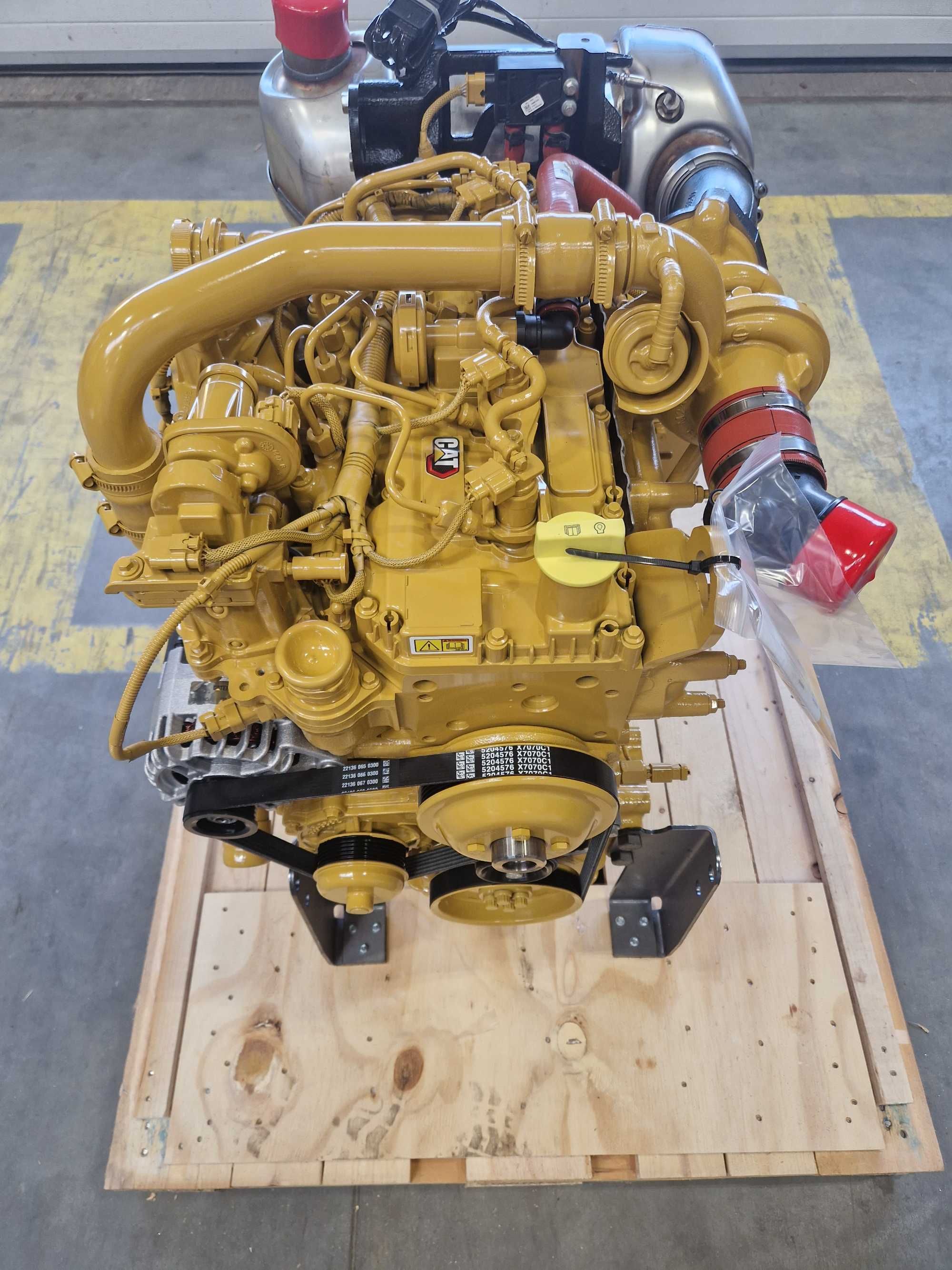 Silnik przemysłowy CATERPILLAR C2.8 STAGE V 186 KW FTOF 12V