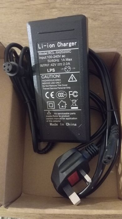 Ładowarka 42V, 2 A