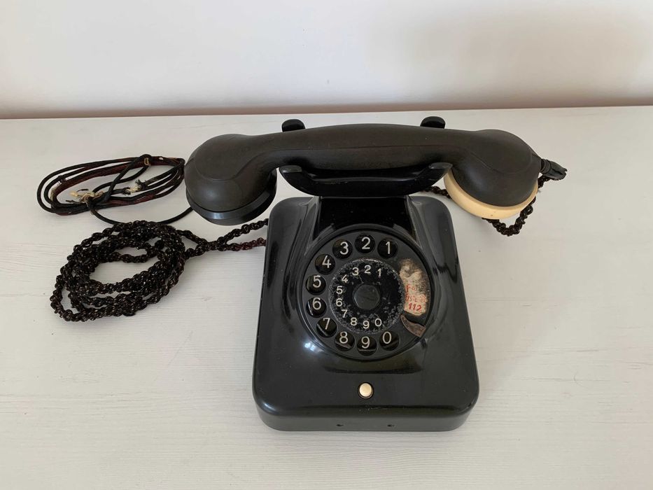 Stary niemiecki telefon telefon stacjonarny antyk