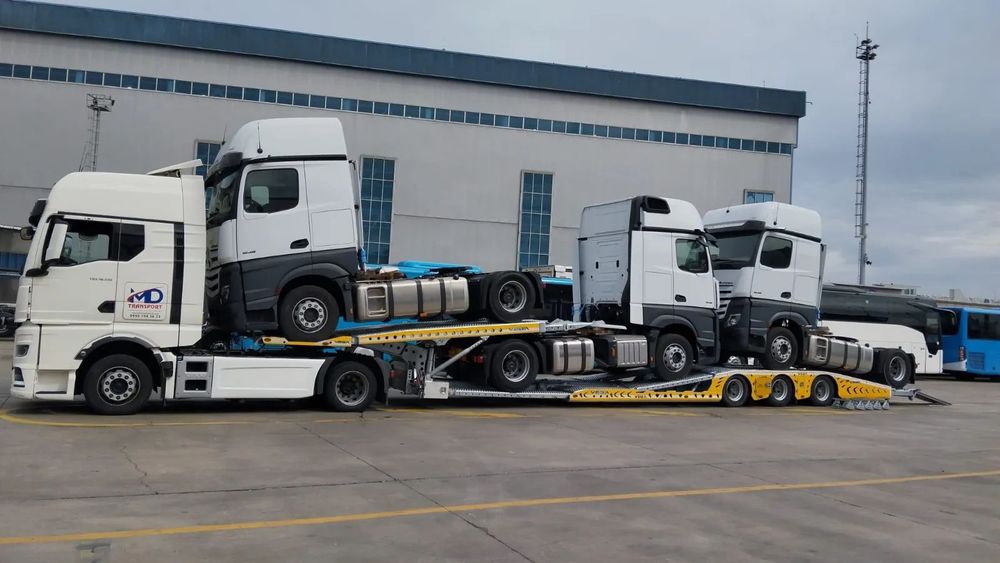 VEGA TRAILER AUTOMAX  Naczepa niskopodwoziowa 3-osie VEGA VG-380