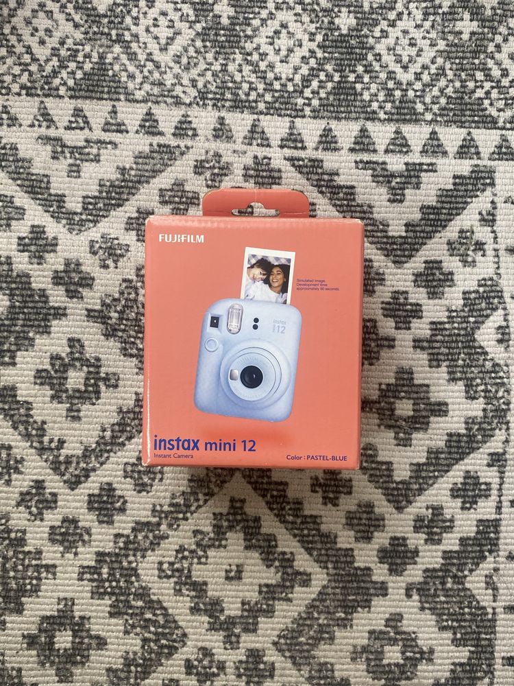 Polaroid