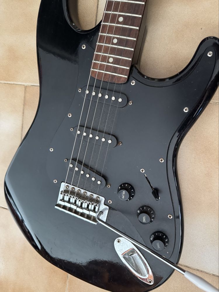 Guitarra Eléctrica Aria Pro II FS Series, made in Japan