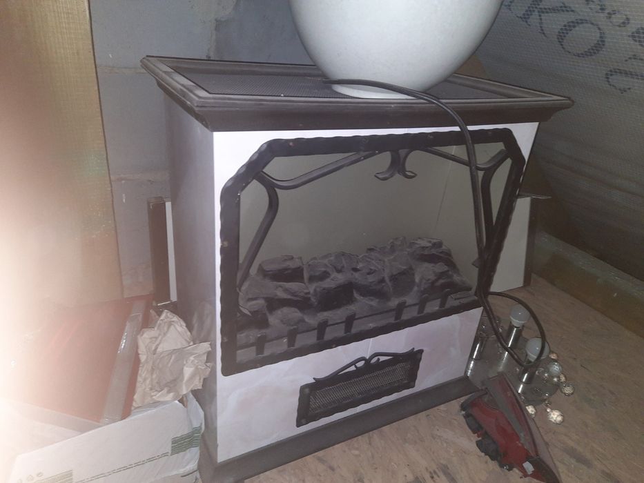 Kominek elektryczny