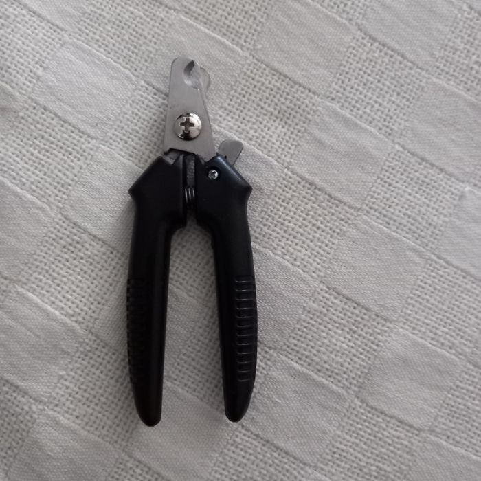 Corta unhas para cão