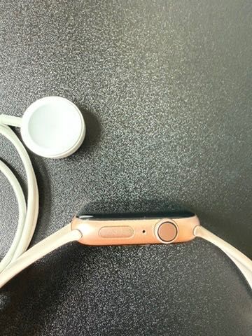 Apple Watch Series серія 4 44 mm Gold