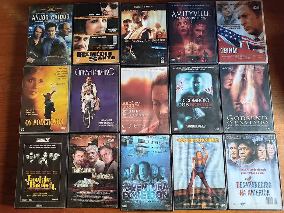 Vários DVDs para venda (valor de cada um na descrição)