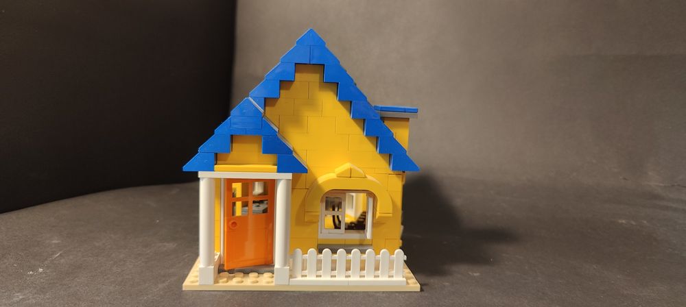 Конструктор LEGO Movie Дім мрії Еммета 70831