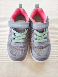 Sneakersy marki Skechers r. 26