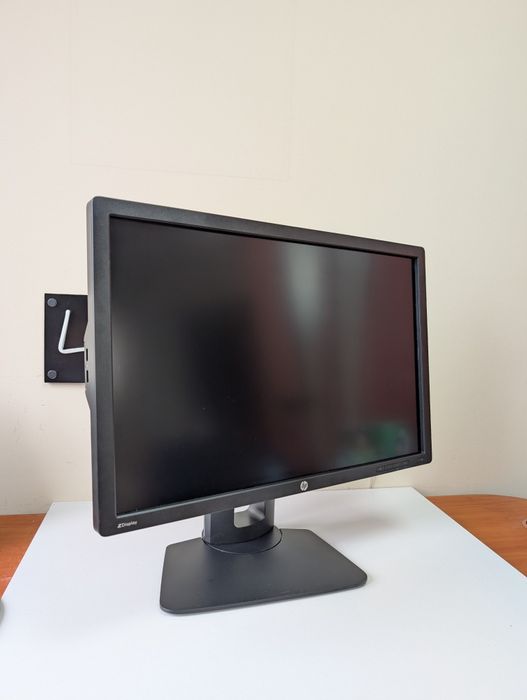 Монітор HP  Z24i /FHD/LED/IPS/16:10/24"/1920 x 1200/ПДВ.ОПТ.РОЗДРІБ