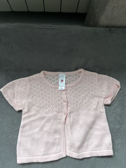 Pudrowo różowy sweter niemowlęcy C&A r.80