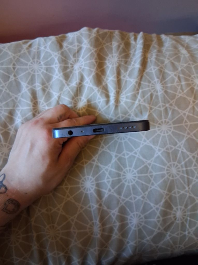 Realme c55 jak nowy