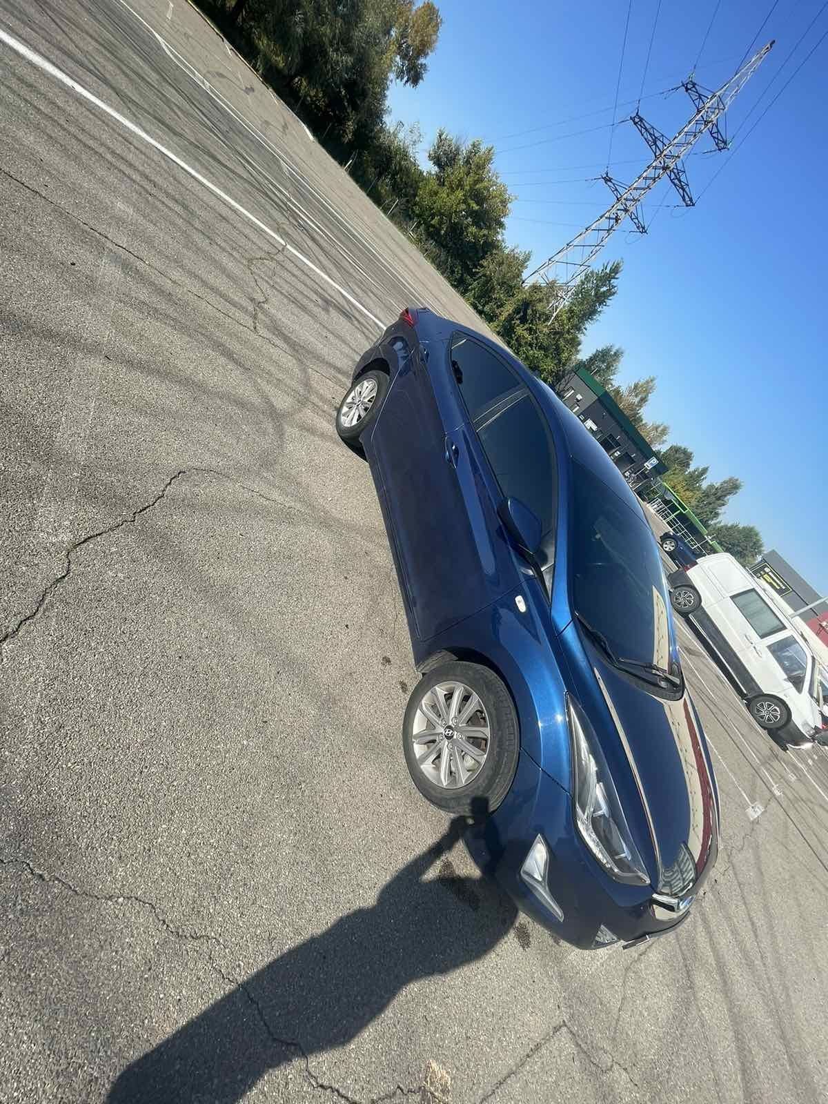 Продам  своё авто  хундай елантра