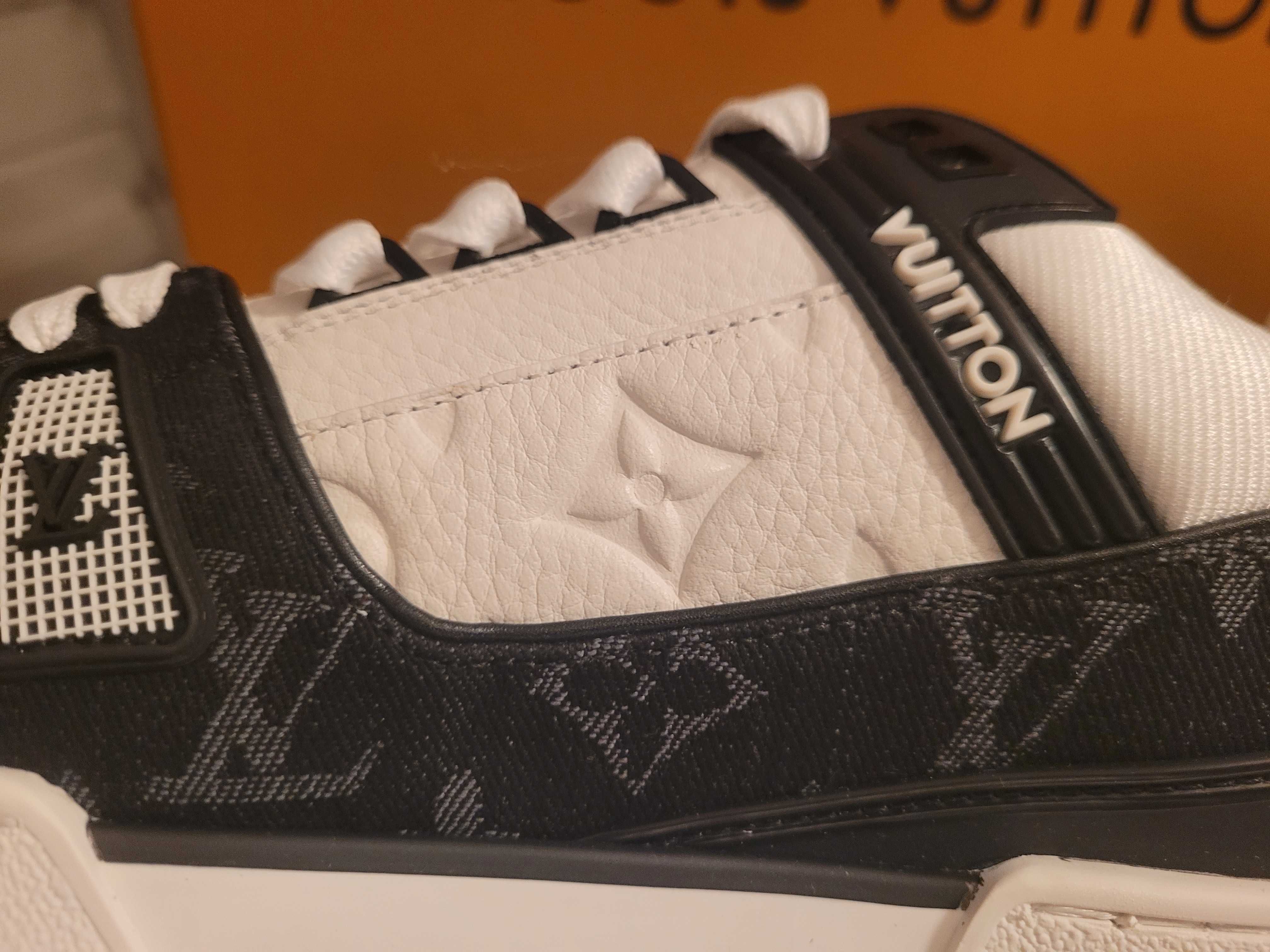 Louis Vouitton Trainer LV