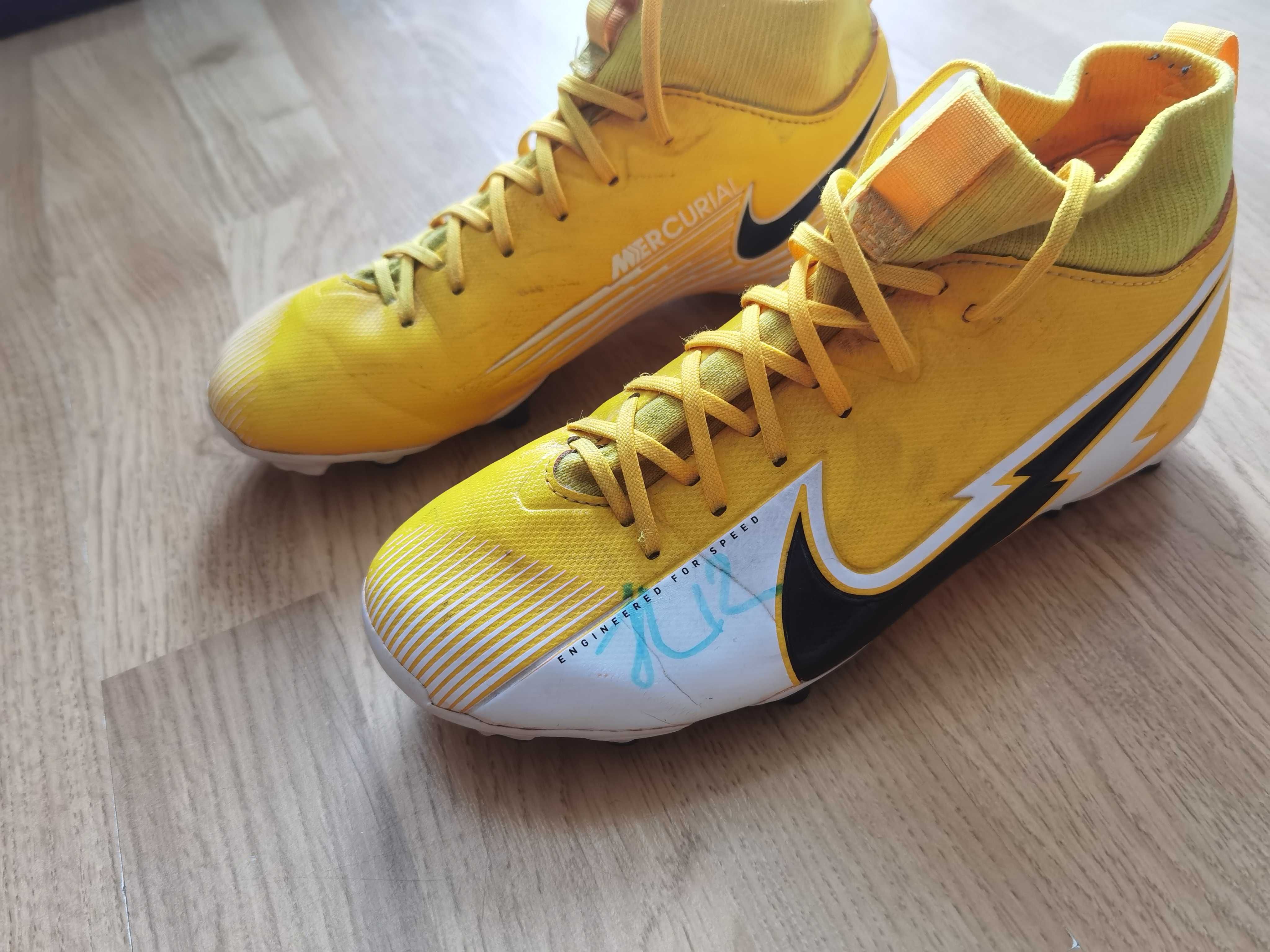 korki NIKE Superfly 7 Academy  rozmiar 37.5