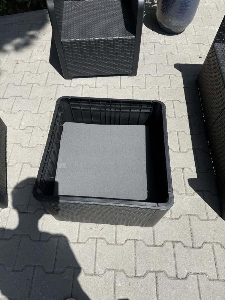 Sofa exterior com almofadas