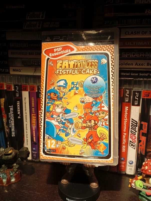 Fat Princess Fistful of Cake PSP Selado