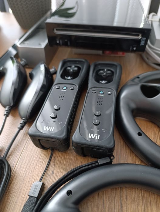 Konsola Nintendo Wii+ 80 gier