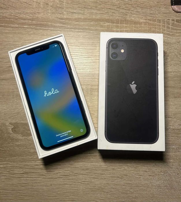 iPhone 11 czarny 64GB