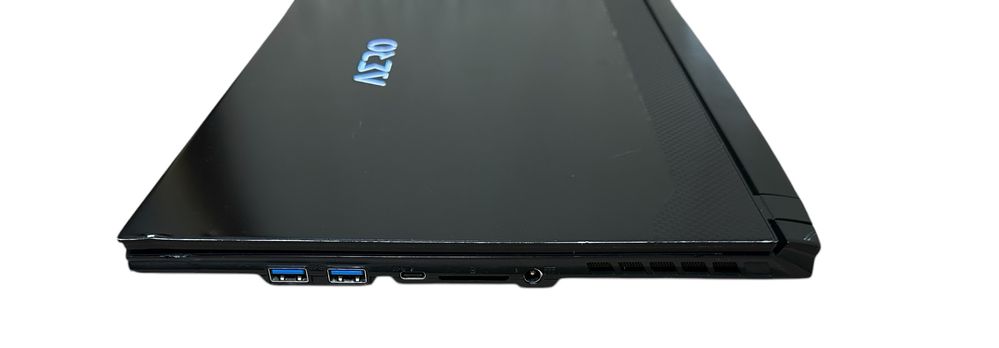 Gigabyte Aero i7-11800H 8ядер/RTX 3060 6gb/16gb ddr4/512gb ssd/4K UHD