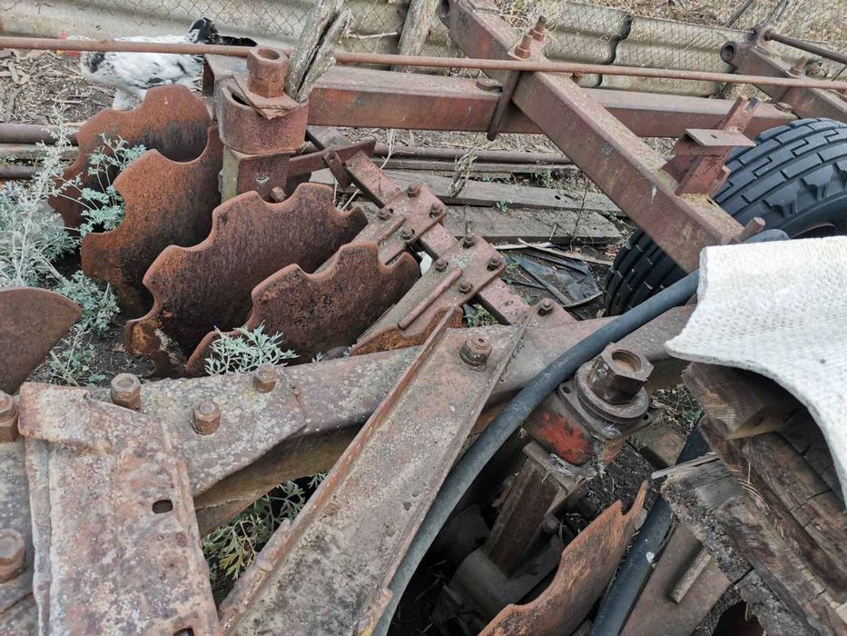 Продам дискову борону