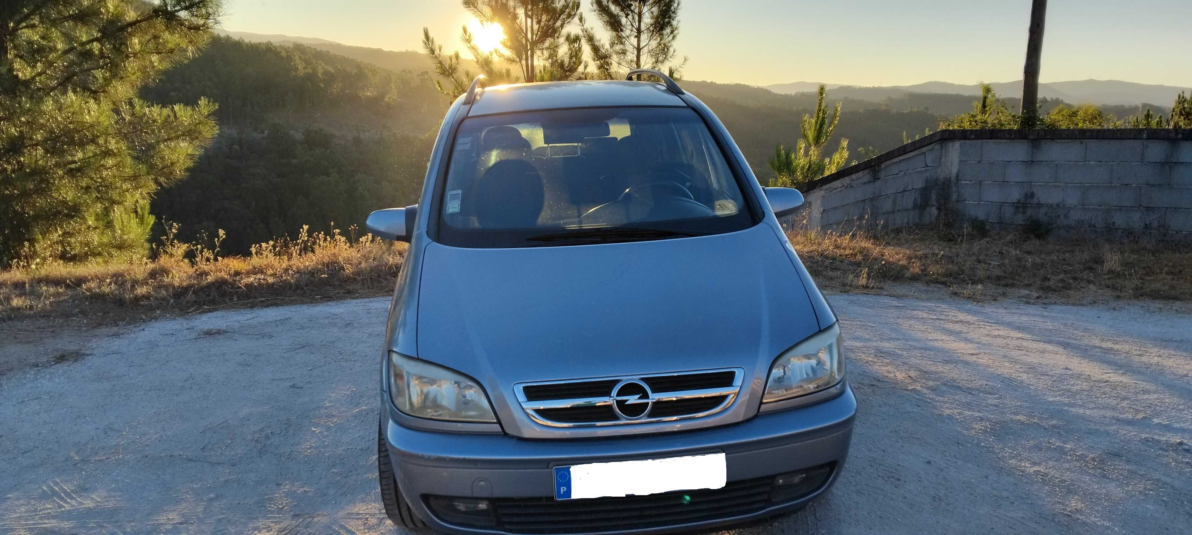 Opel Safira de 7 lugares