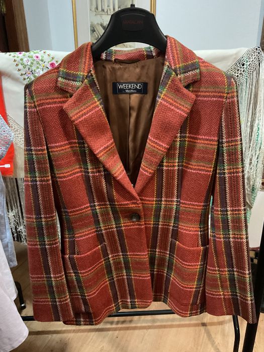 Casaco MAX MARA  100% virgen  wool tam,42