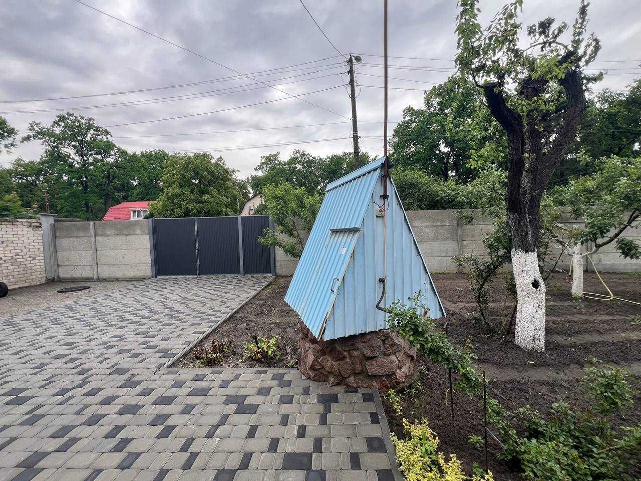 Продаж частини будинку в центрі Ворзеля під ремонт