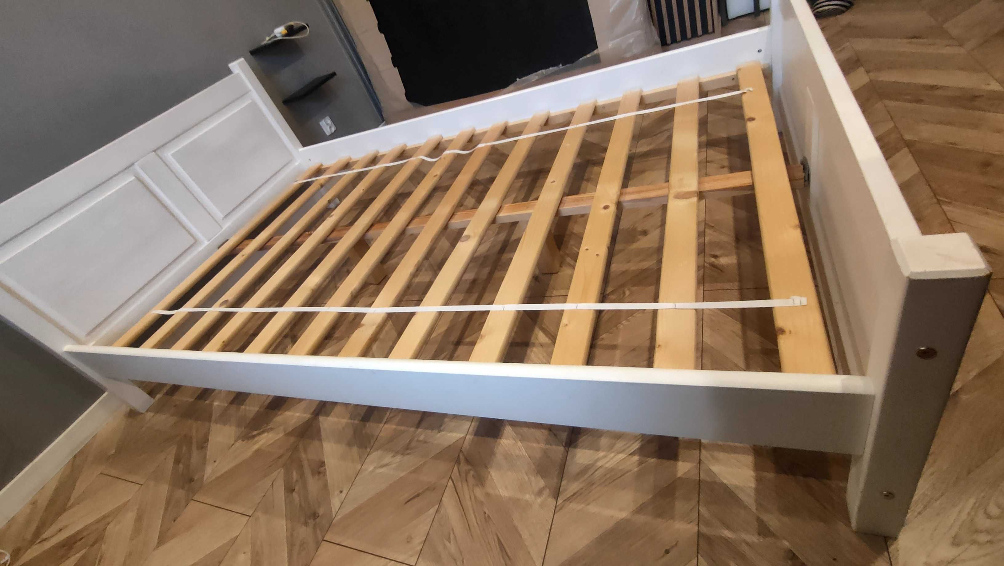 Łóżko drewniane bez materaca 210 x 130