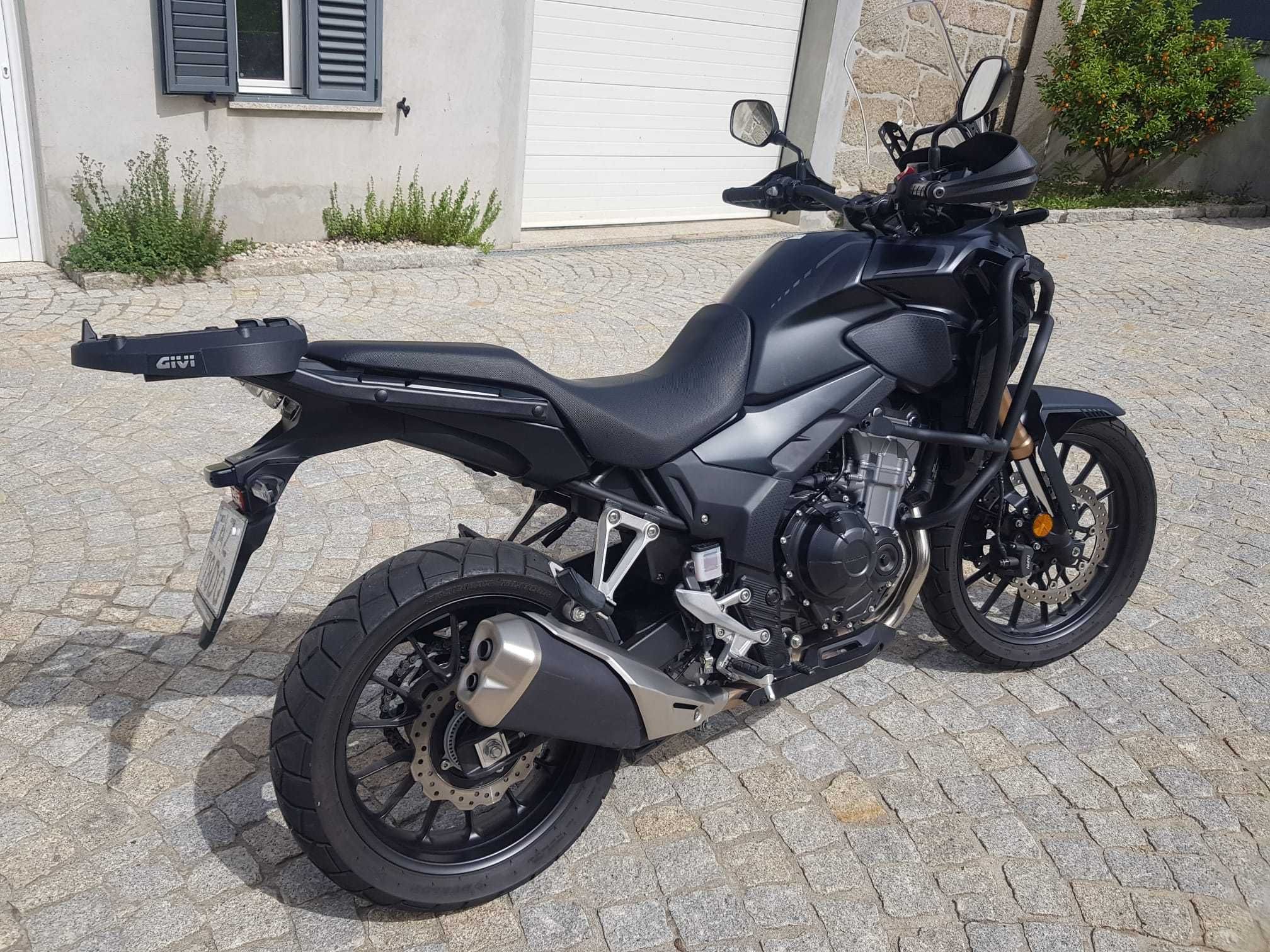 Honda CB500X como NOVA