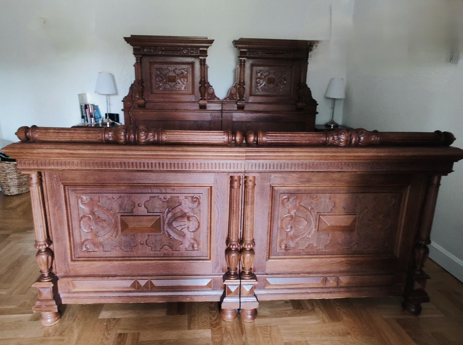 Eklektyczne podwójne łóżko