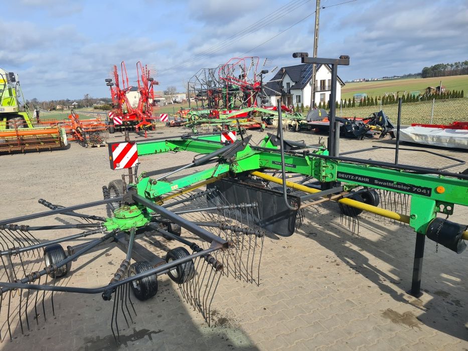 Zgrabiarka dwukaruzelowa Deutz Fahr swat master 7041 vicon kverneland