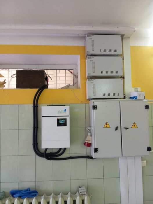 Услуги ЭЛЕКТРИКА. Установка бесперебойного питания для дома или офиса.