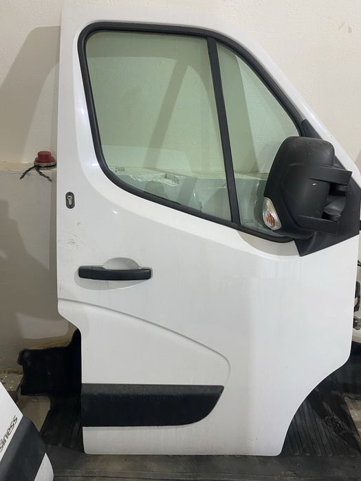 Двері Renault Master 3