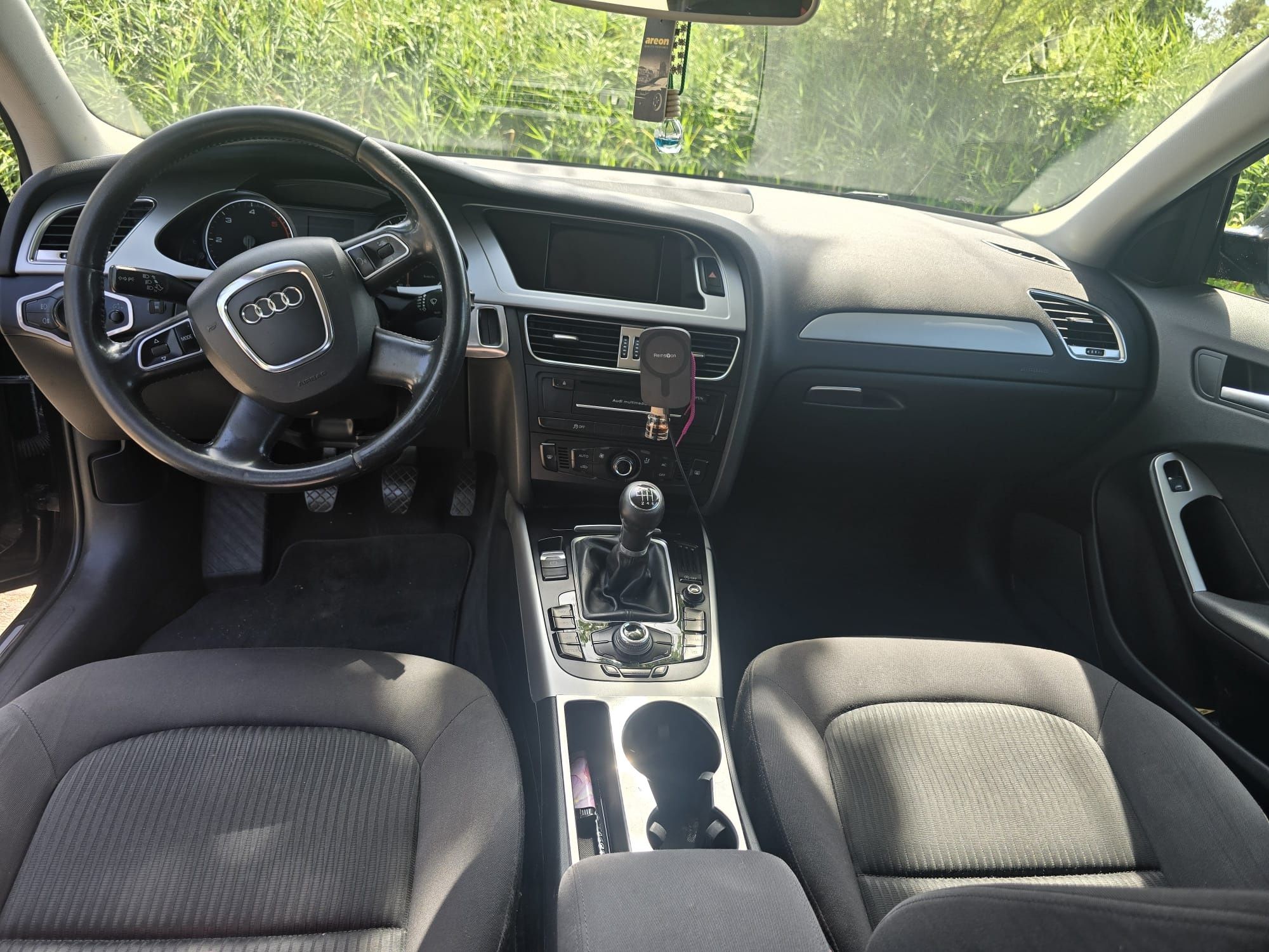 Audi A4b8 Avant 2.0tdi 2011r