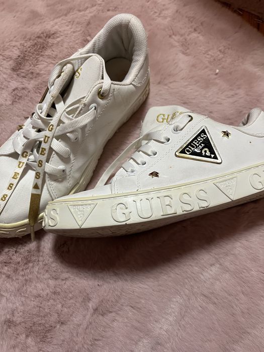 Guess tenisówki trampki sneakersy r 37 logowane sznurówki białe
