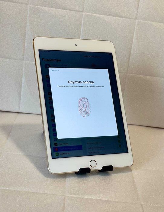 Планшет Apple iPad Mini 128 ГБ