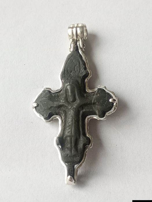 Хрест періоду Київської Русі